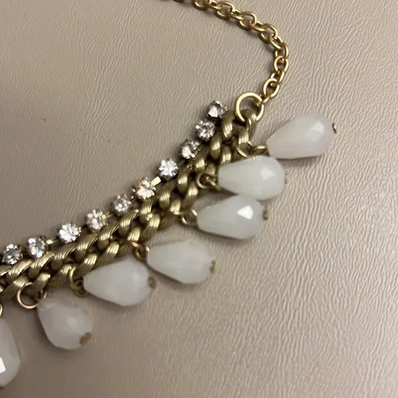 Vintage Grecian Gold Tone Costume Necklace - Picture 4 of 4